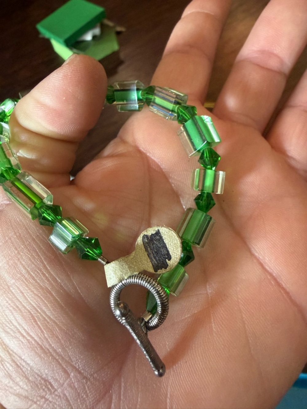 Green Glass Bead Bracelet - Women Jewelry - Picture 3 of 7